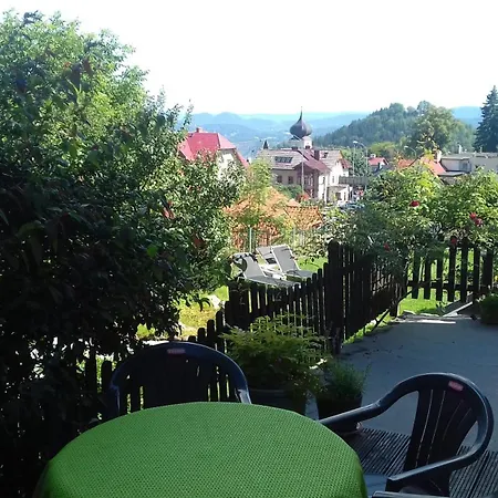 Blisko Deptaka - I Guest house