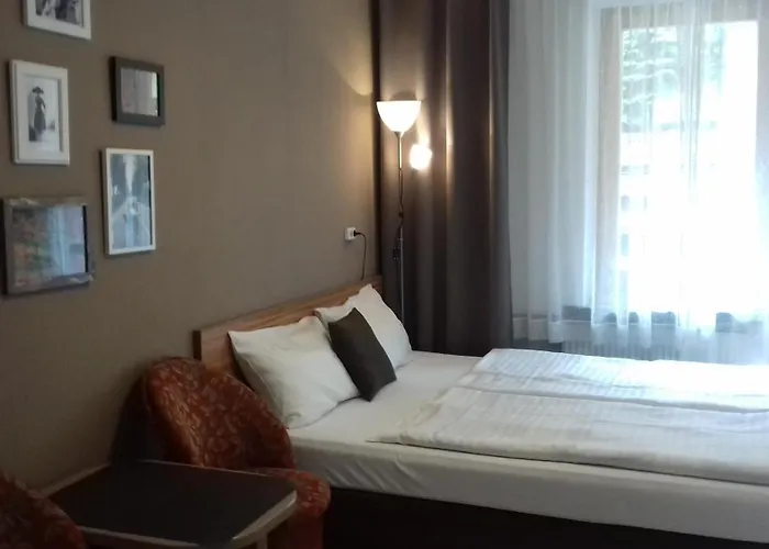 Blisko Deptaka - I 3*